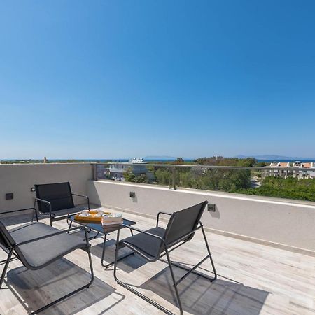 Tsatos Luxury Residence Kremastí Exterior foto